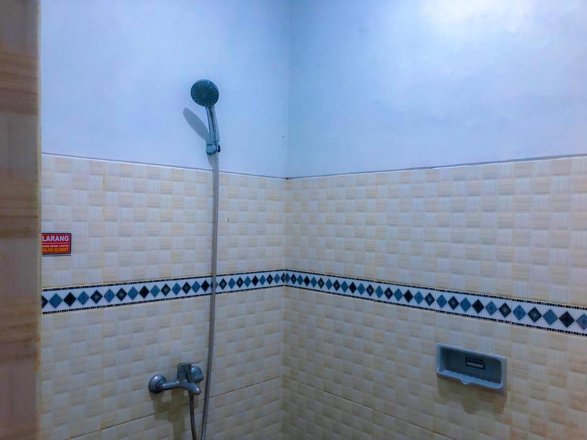 Twentynine Homestay Banyuwangi  Extérieur photo